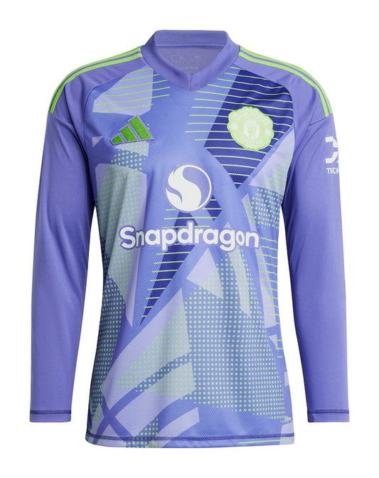 Manchester United 24/25 GK 1 Kit